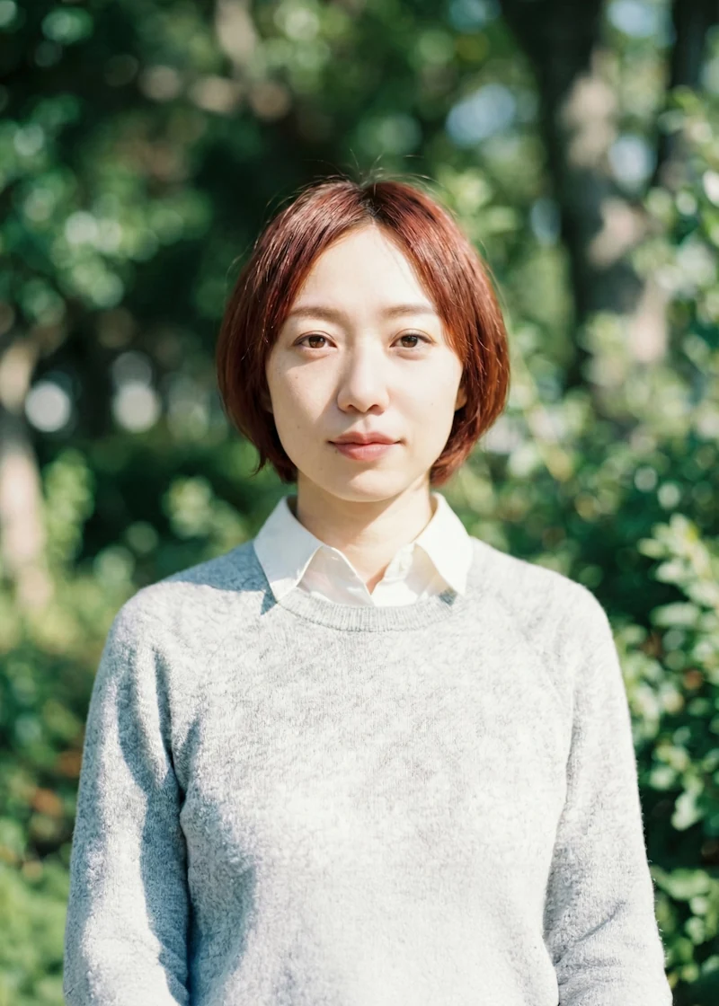 Public Welfare Director Shuangshuang